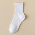 Meias masculinas retro cor sólida café branco cáqui bege respirável meias de algodão casual esporte na moda moda tubo médio meia longa
