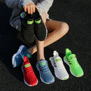 Homens sapatos esportivos casuais respirável tênis leves ao ar livre malha preto tênis de corrida atlético jogging tenis sapatos caminhada